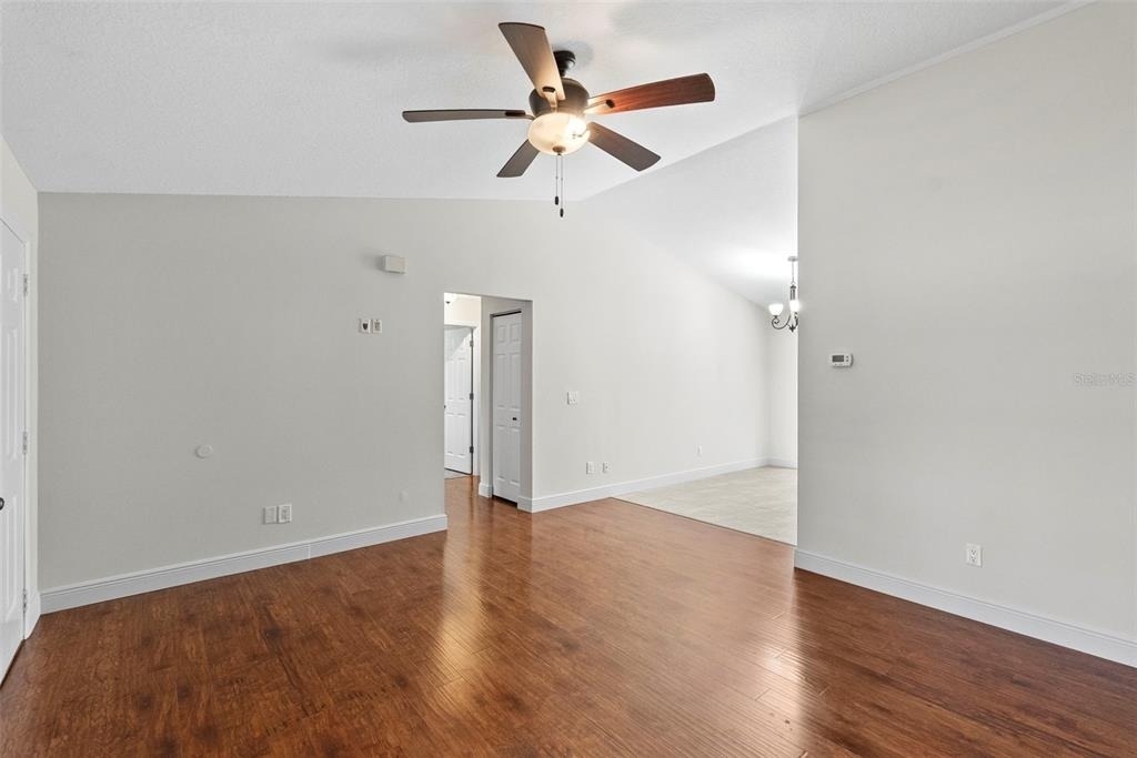 723 Pent Street - Photo 5
