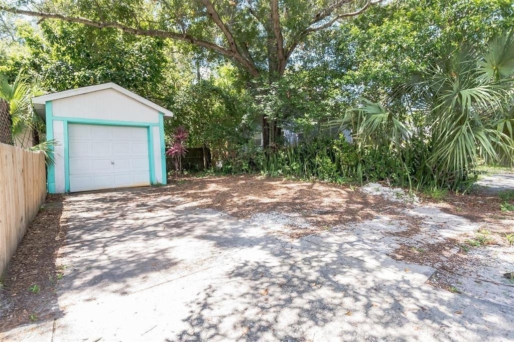 201 35th Street S - Photo 11