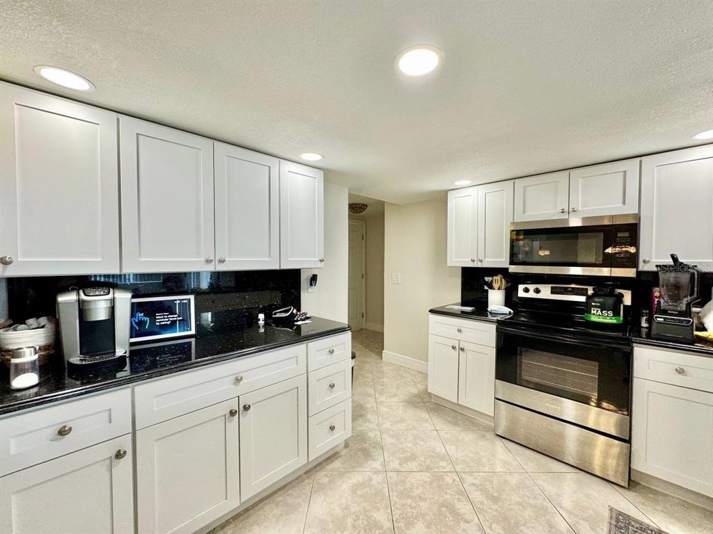 5017 Anchor Way - Photo 6