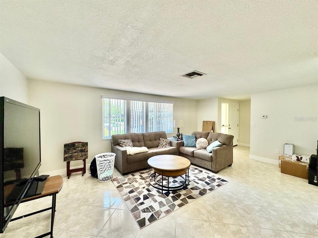 5017 Anchor Way - Photo 4