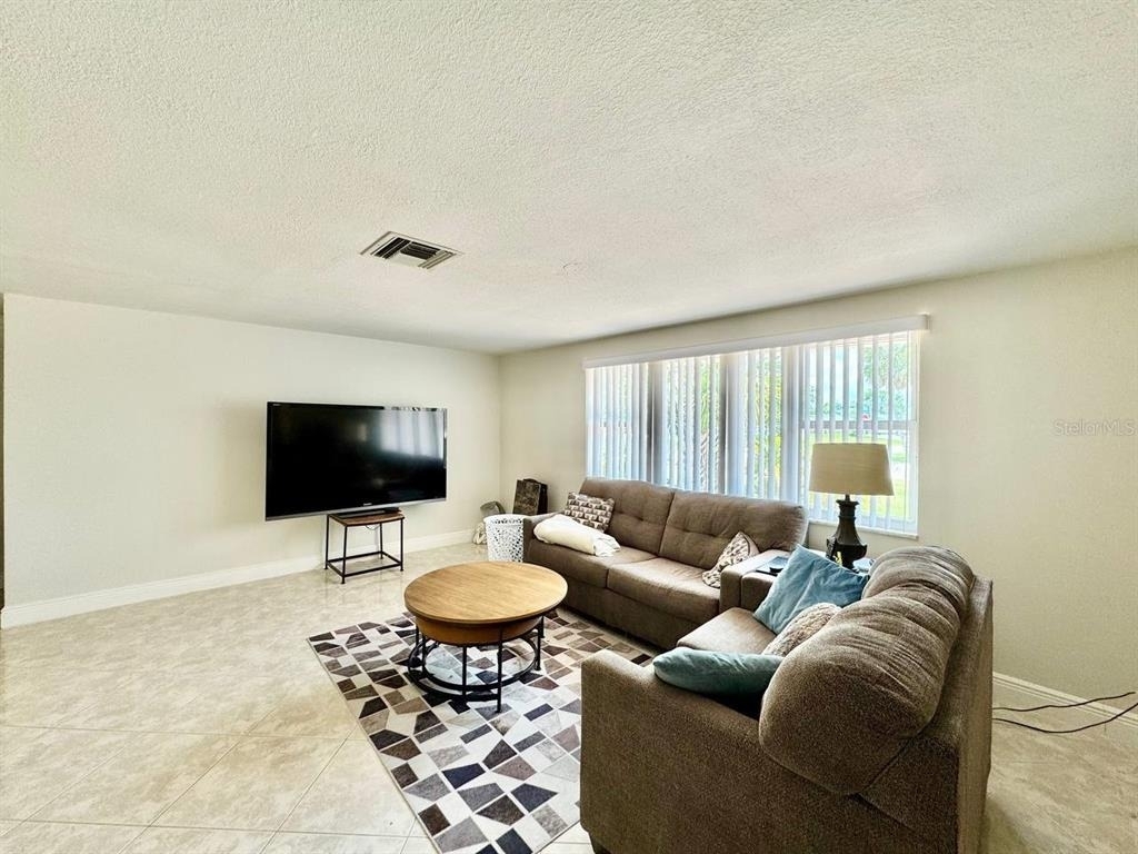 5017 Anchor Way - Photo 3