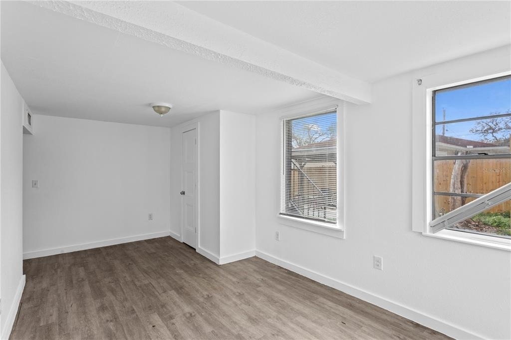4103 N Howard Avenue - Photo 17