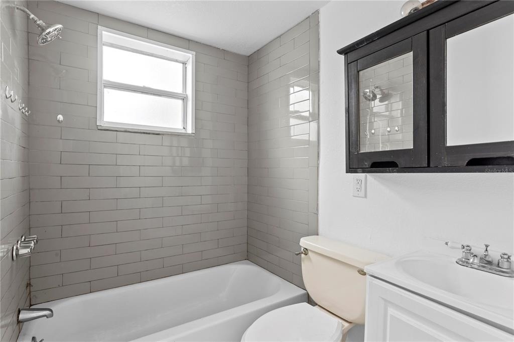 4103 N Howard Avenue - Photo 15