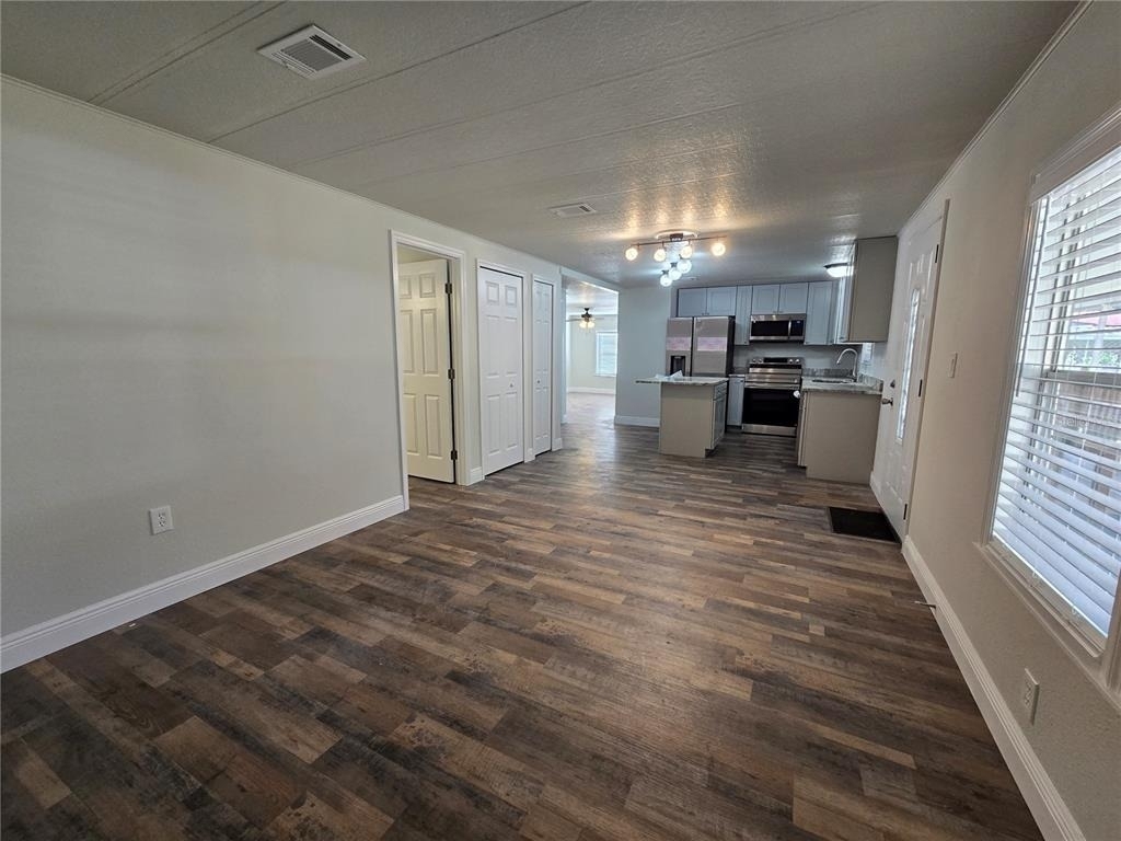 2875 Bay Avenue - Photo 2