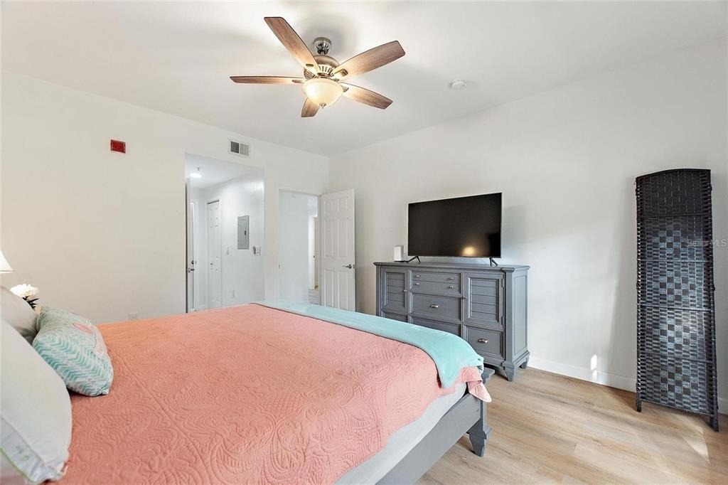 516 Water Street - Photo 11