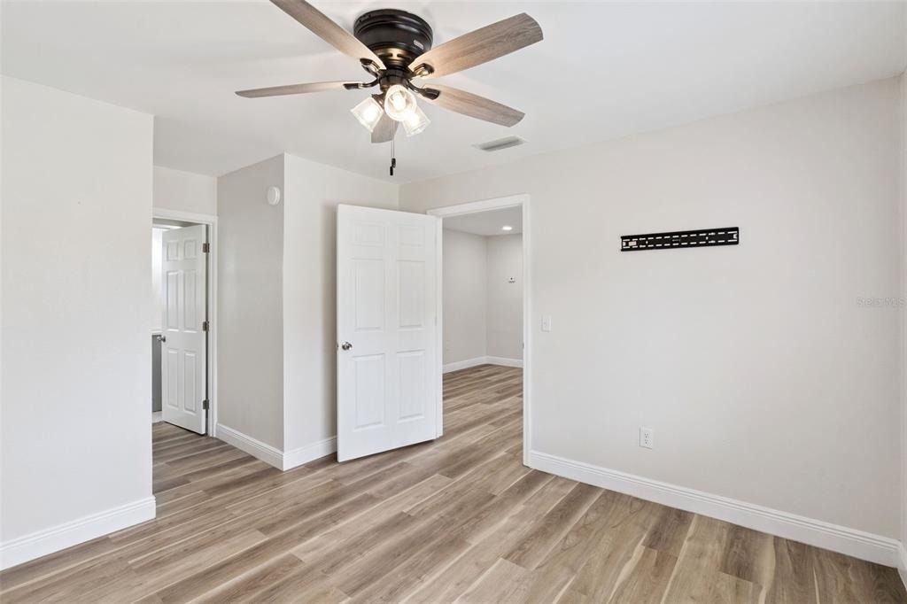 210 E Palm Street - Photo 12