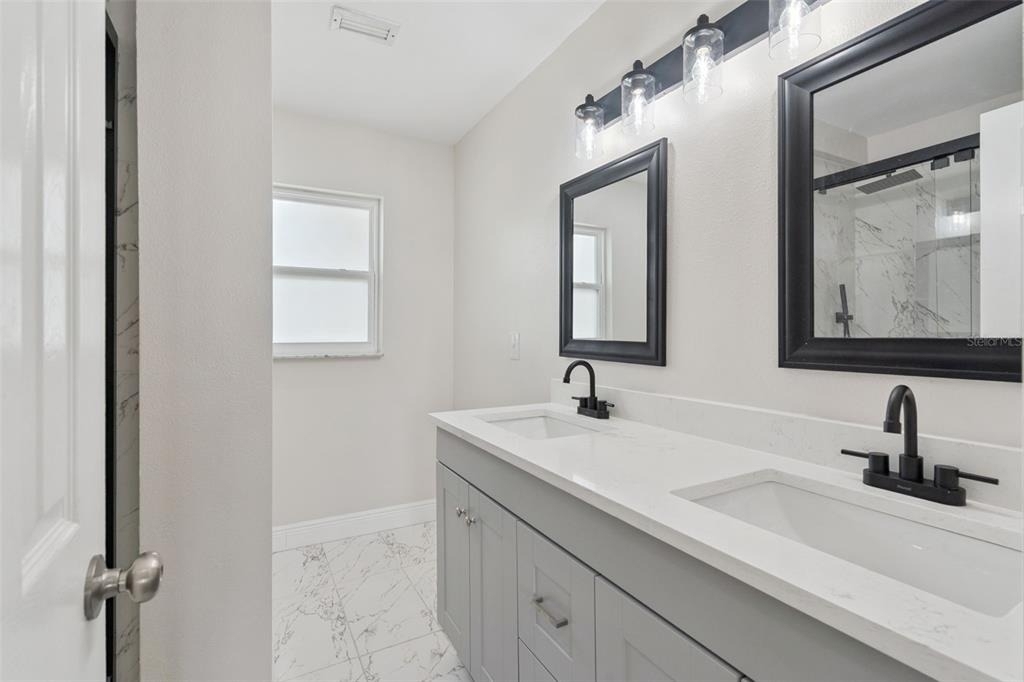 210 E Palm Street - Photo 13