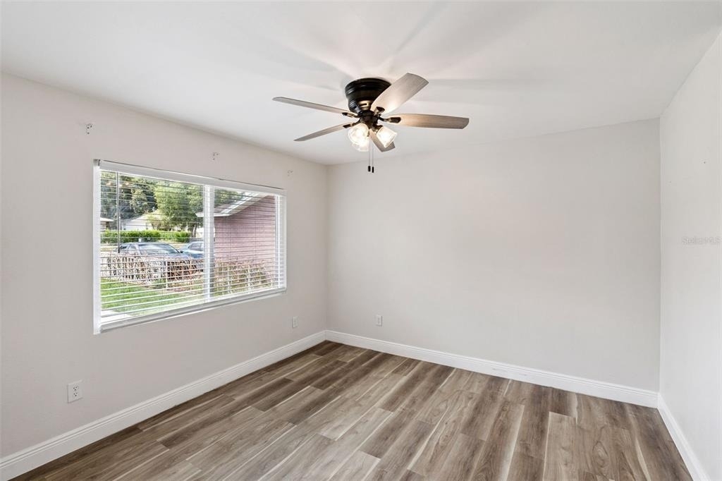 210 E Palm Street - Photo 11