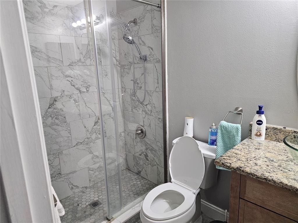 557 Eagle Court - Photo 13