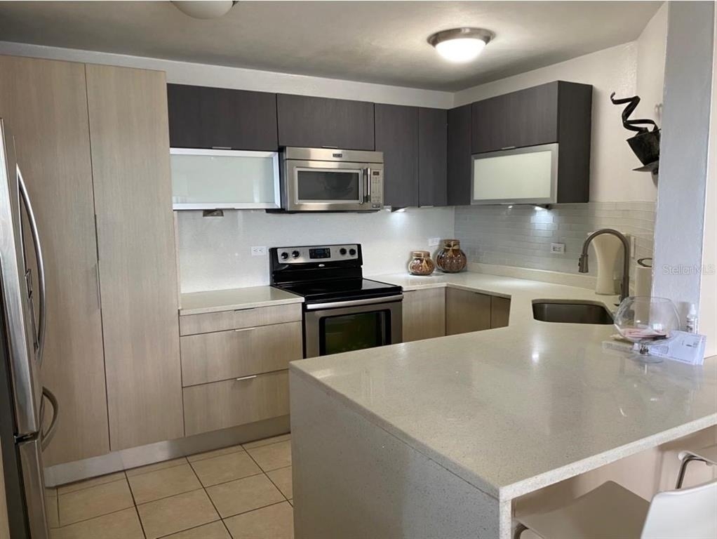 155 Carazo St. Condo. Regency Park - Photo 3