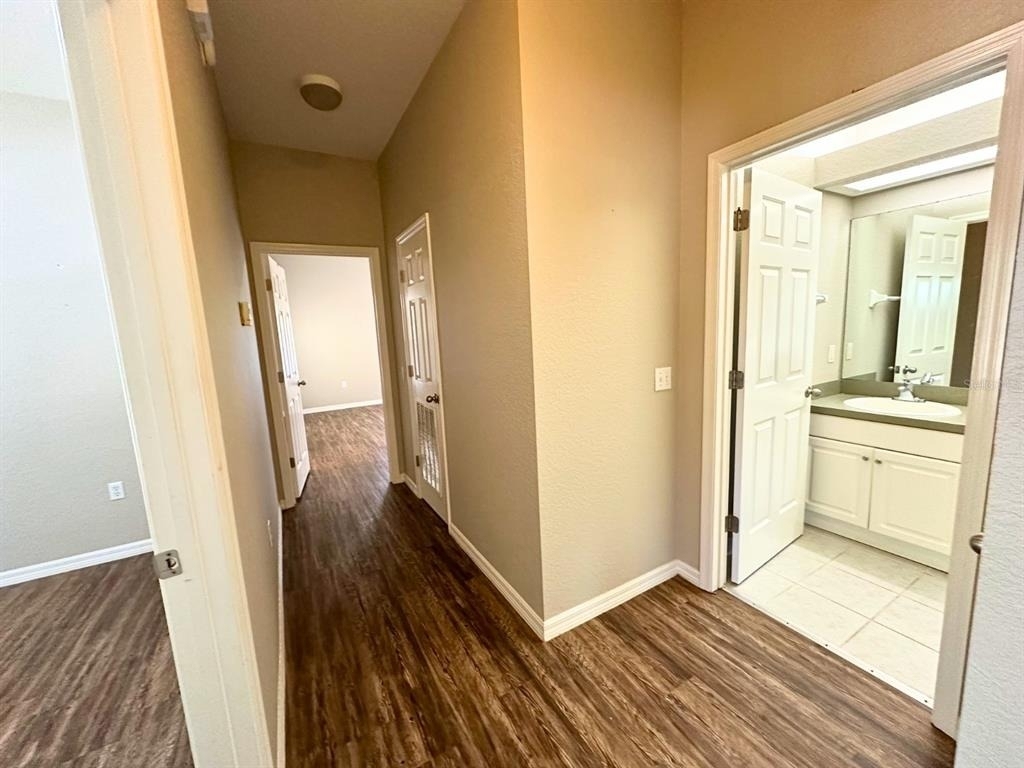1005 Eagle Pond Drive - Photo 10