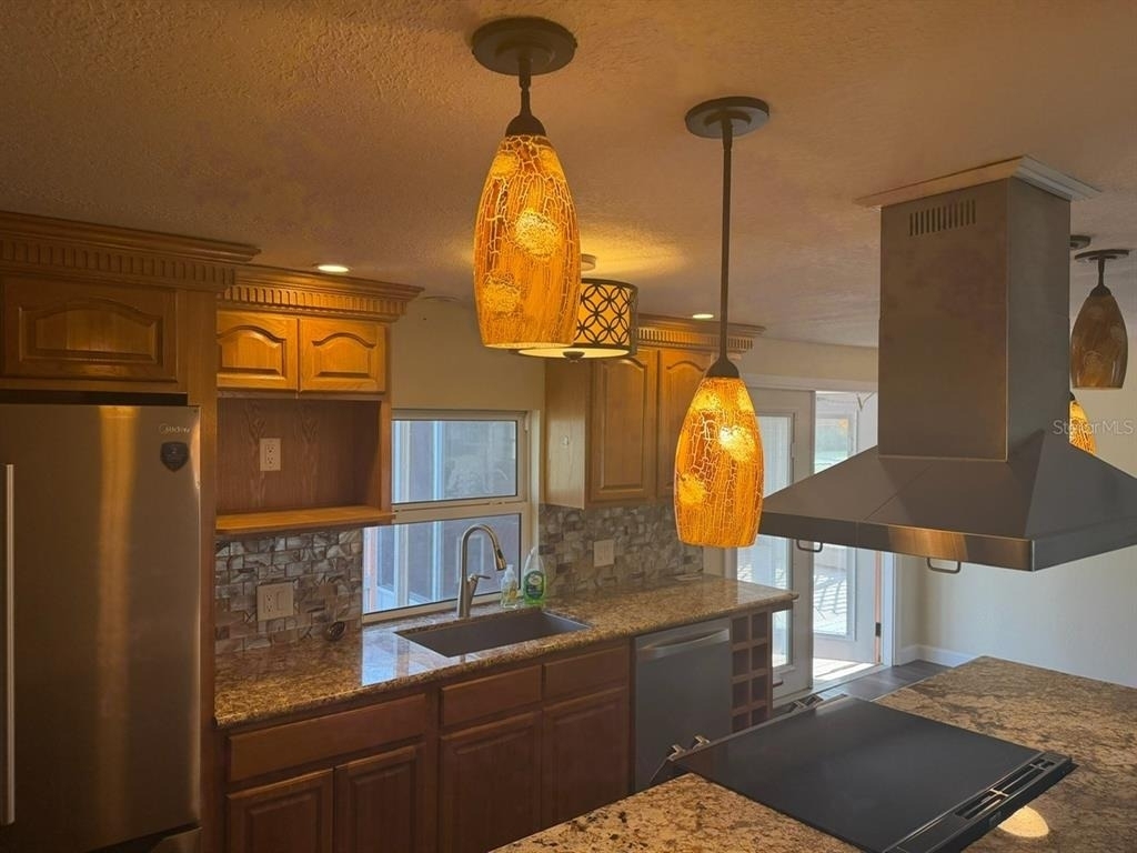 11595 Se 129th Place - Photo 1
