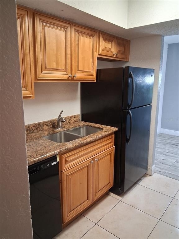 4733 S Texas Avenue - Photo 3