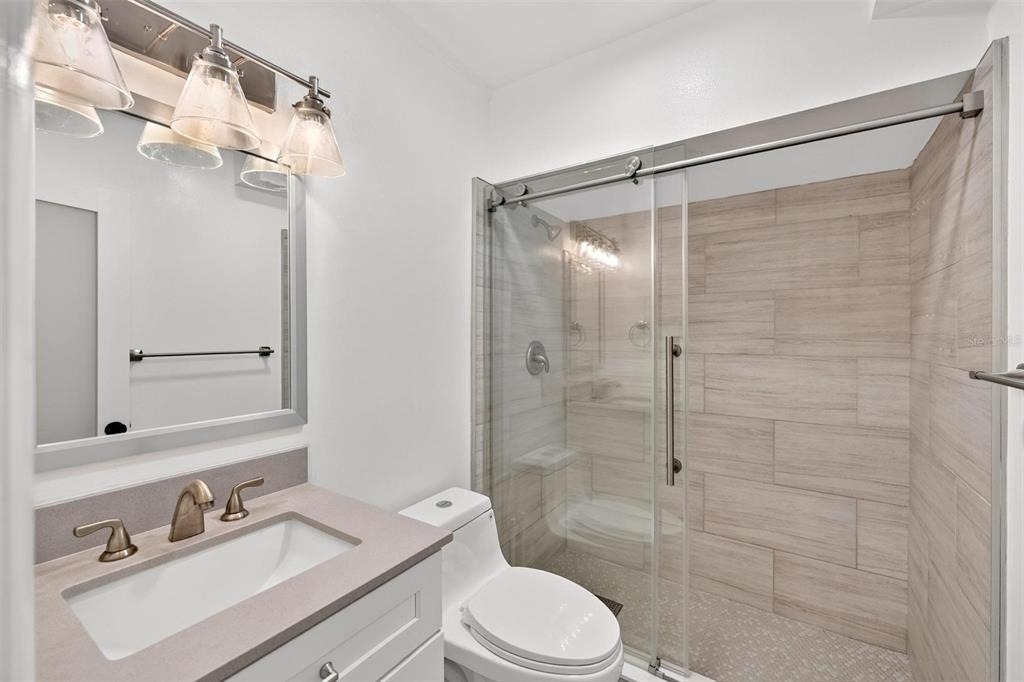 1099 Grove Avenue - Photo 7