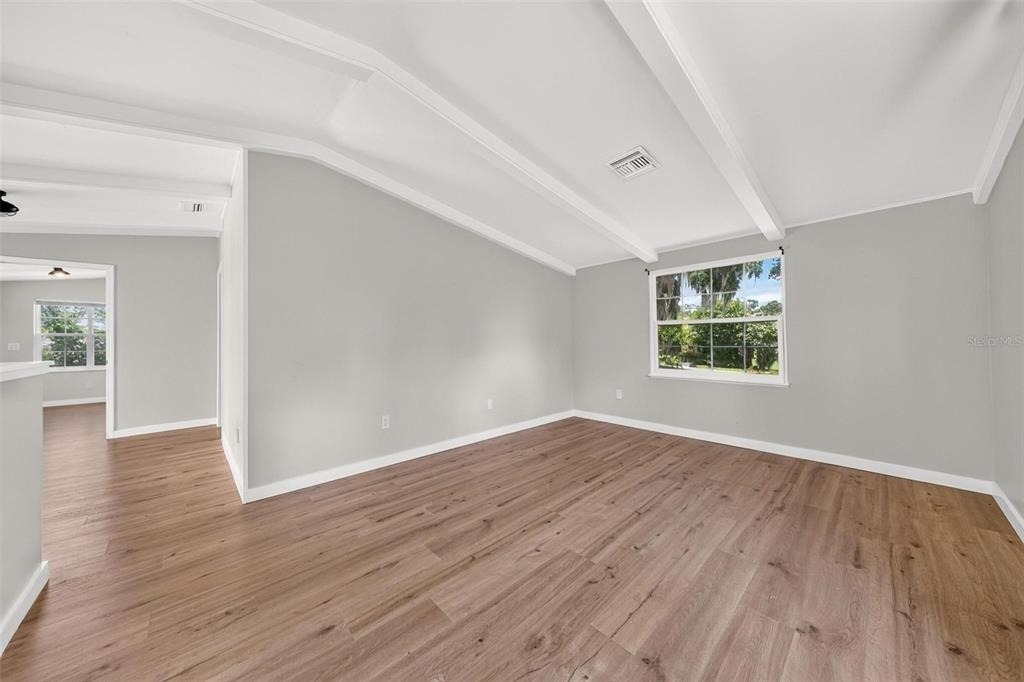 1099 Grove Avenue - Photo 41
