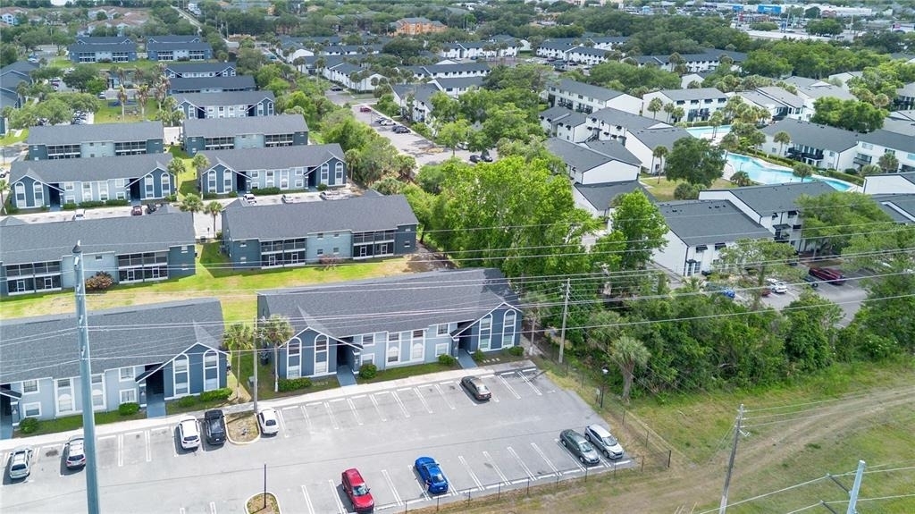 4100 Pershing Pointe Place - Photo 24