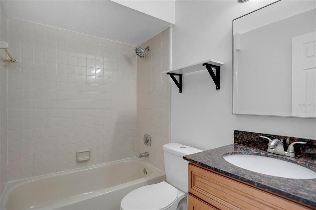 4100 Pershing Pointe Place - Photo 19