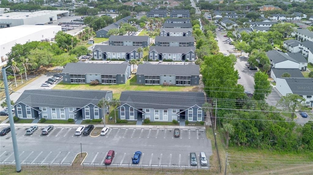 4100 Pershing Pointe Place - Photo 25