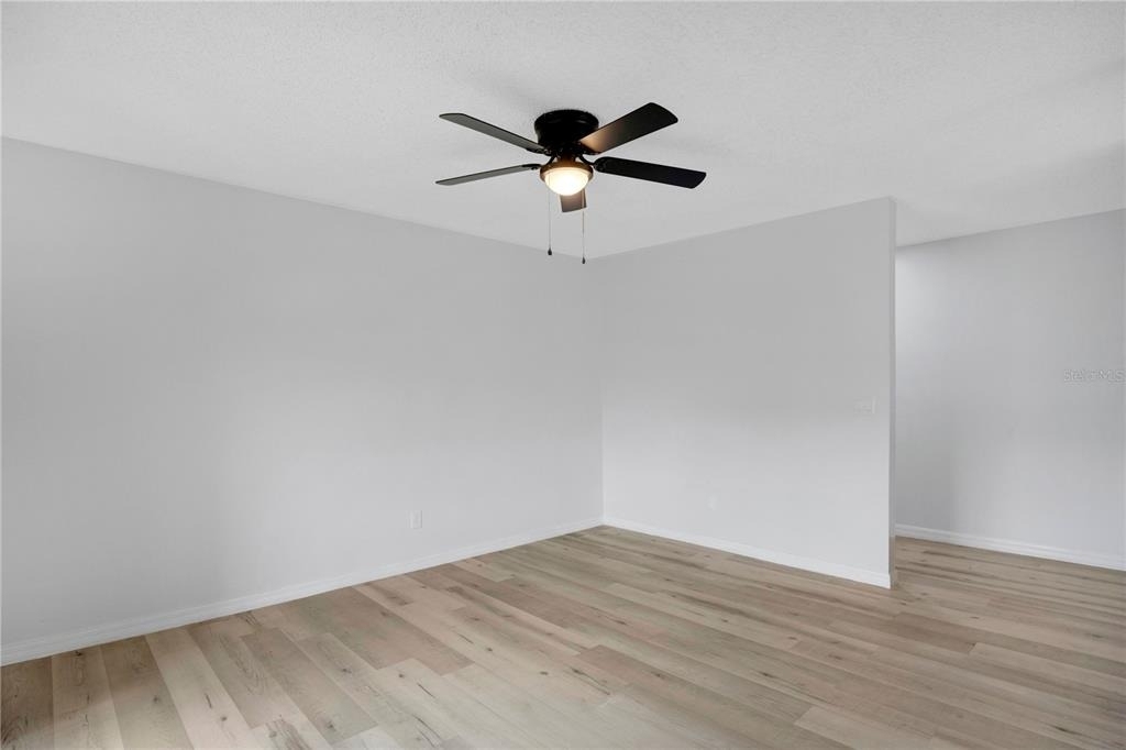 4100 Pershing Pointe Place - Photo 7