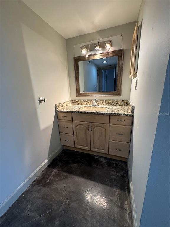 400 E Colonial Drive - Photo 16