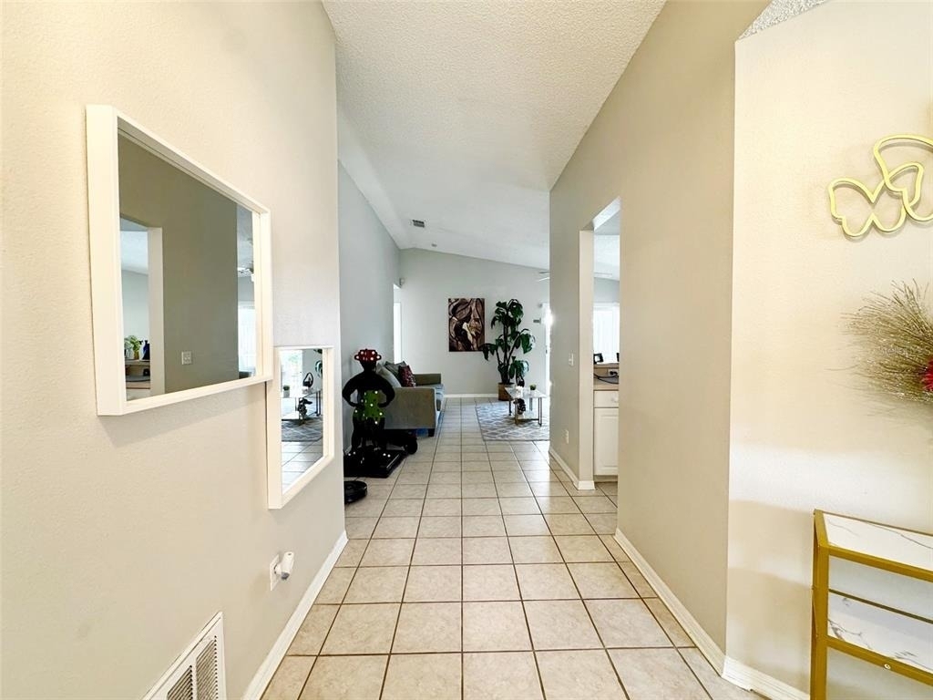 1509 Indian Oaks Trl - Photo 5