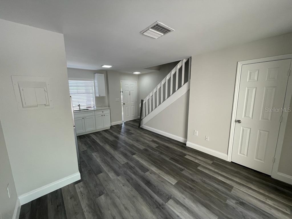 10260 Turkey Lake Road - Photo 2