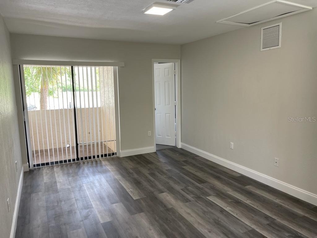 10260 Turkey Lake Road - Photo 7