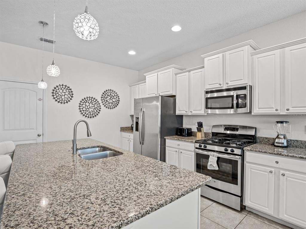 4811 Terrasonesta Drive - Photo 4