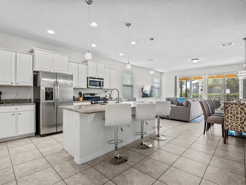 4811 Terrasonesta Drive - Photo 2
