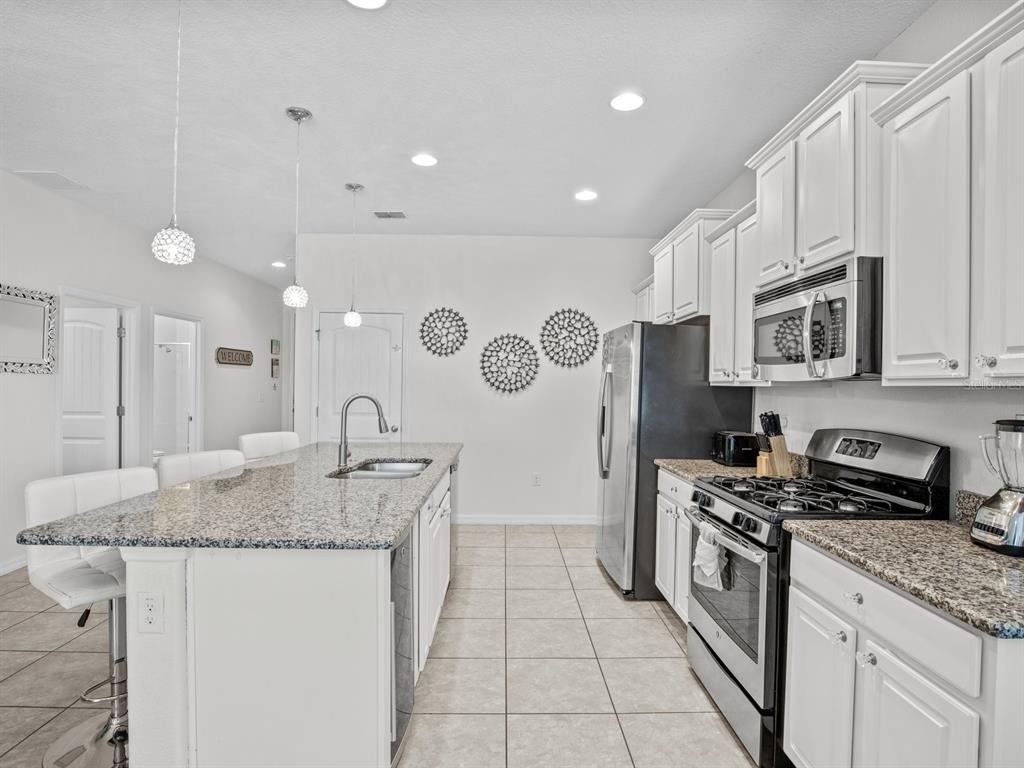 4811 Terrasonesta Drive - Photo 3