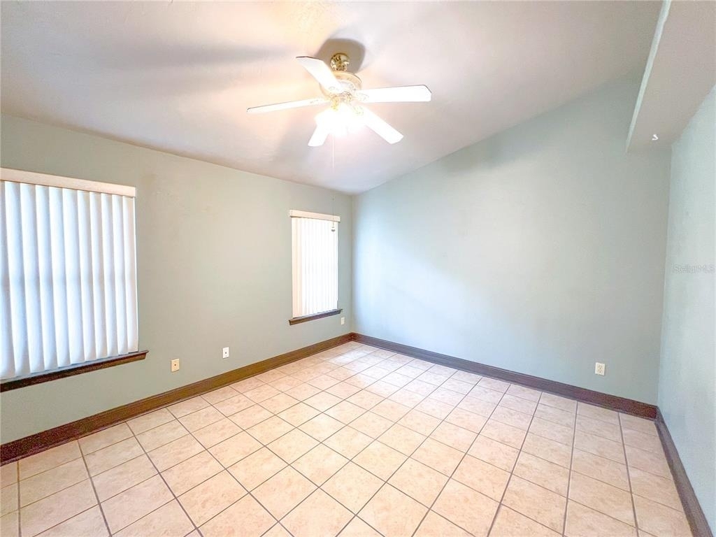 4112 Nw 16th Drive - Photo 11