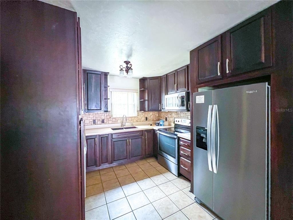 4112 Nw 16th Drive - Photo 5