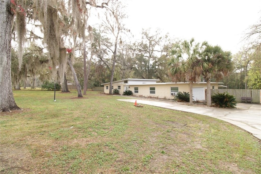10907 Sw 24th Avenue - Photo 0