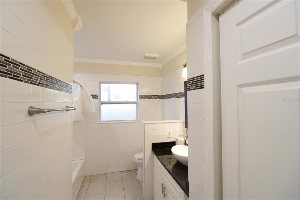 10907 Sw 24th Avenue - Photo 17