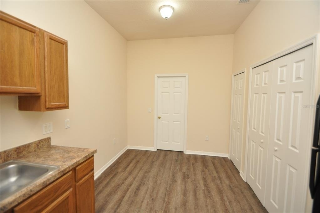 5 Wells Place - Photo 7