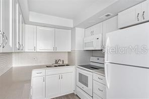 78 Boundary Boulevard - Photo 17