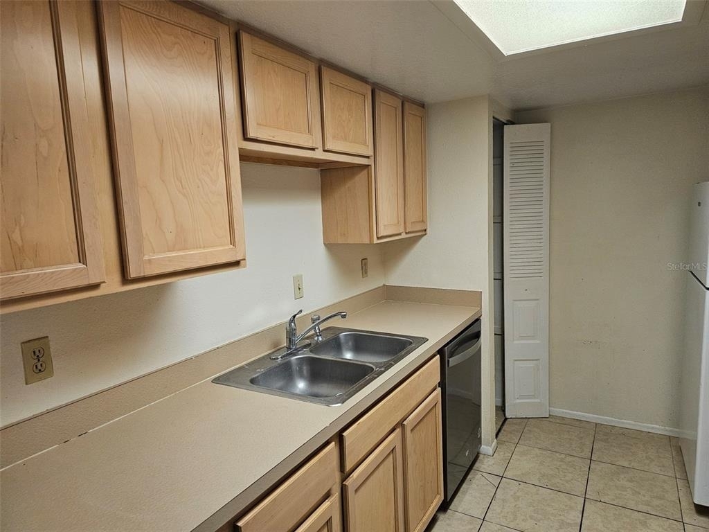 5400 26th Street W - Photo 3