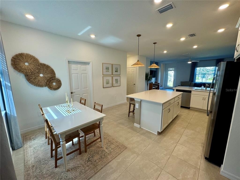 1908 Swivel Lane - Photo 2