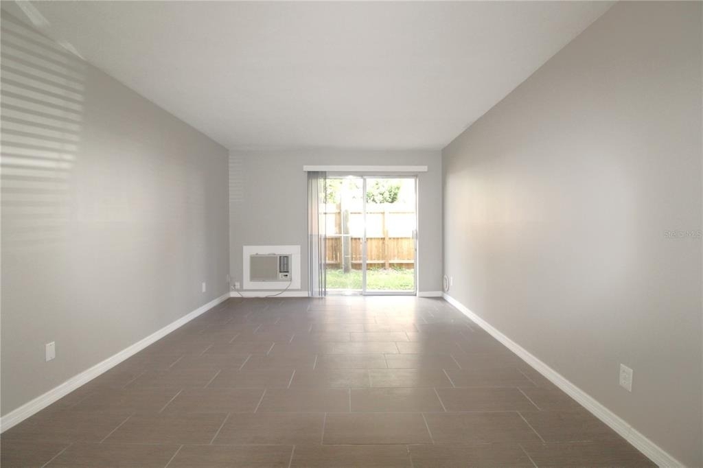 3001 Bee Ridge Road - Photo 3