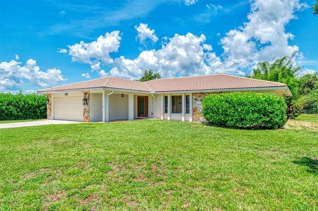 2340 Palmetto Street - Photo 1