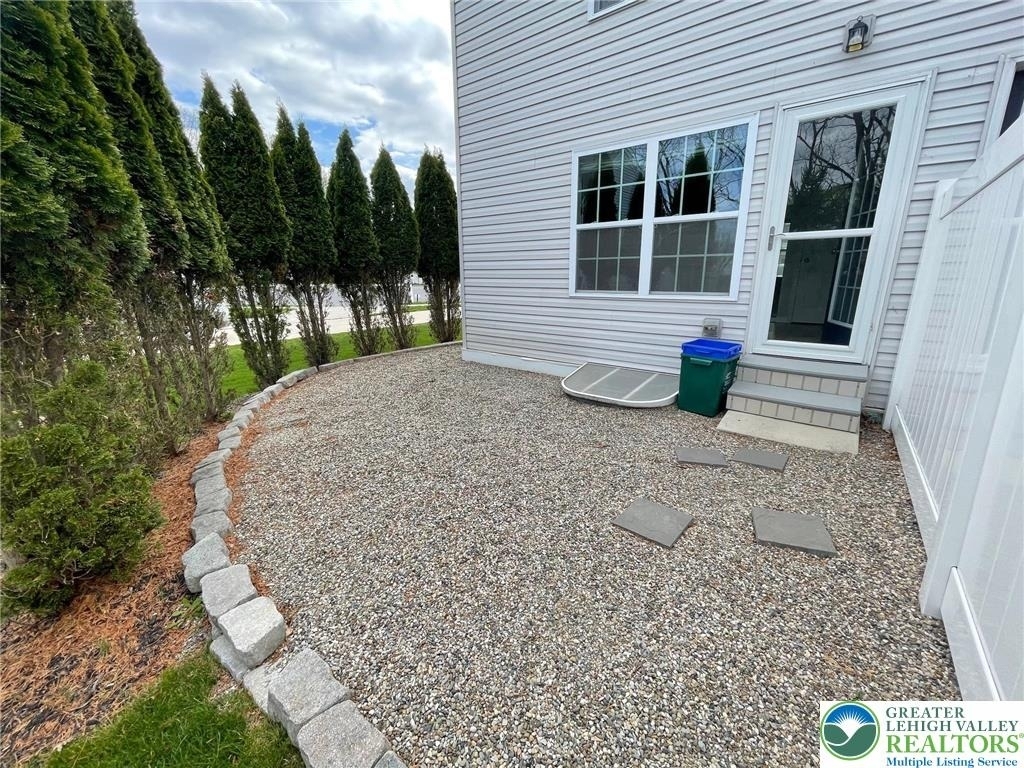 304 Central Park Avenue - Photo 16