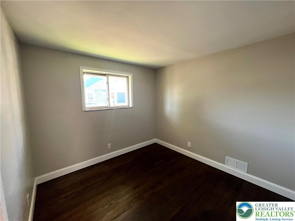 1320 E Livingston Street - Photo 9