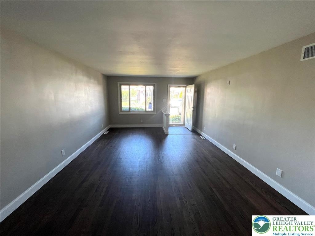 1320 E Livingston Street - Photo 1