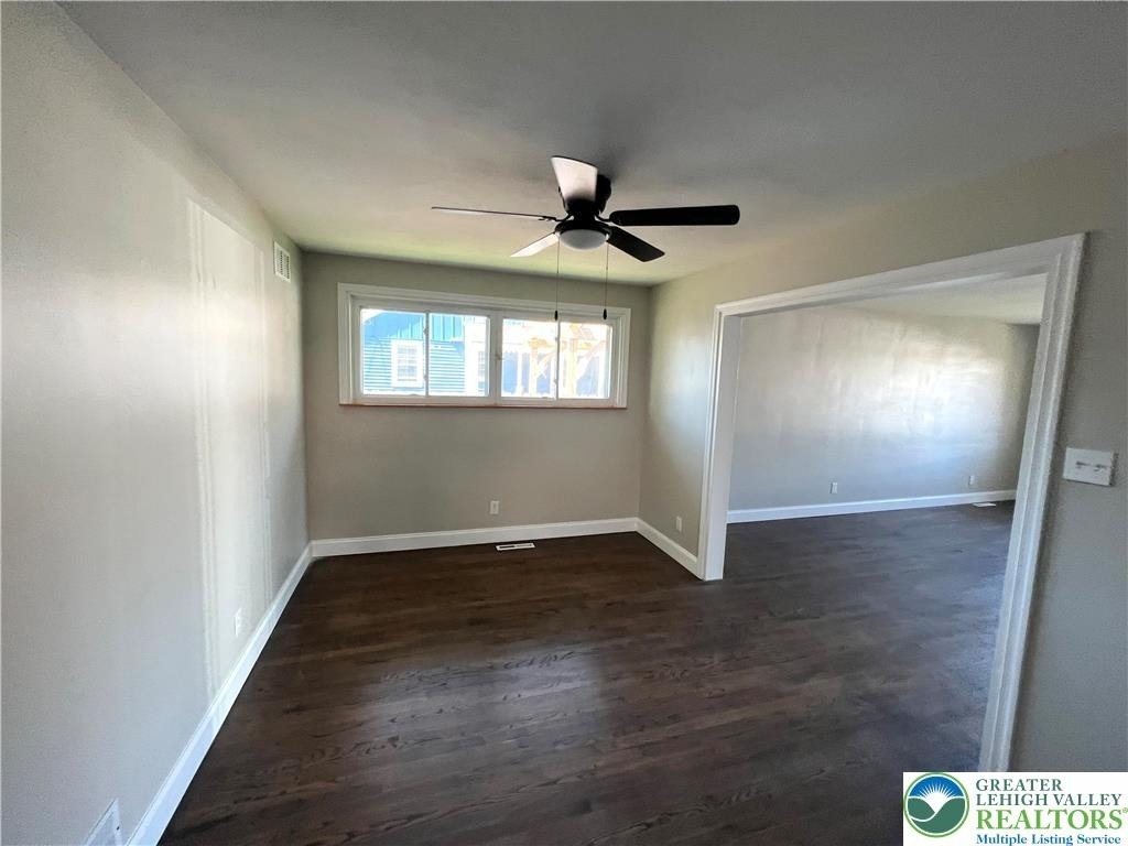 1320 E Livingston Street - Photo 3