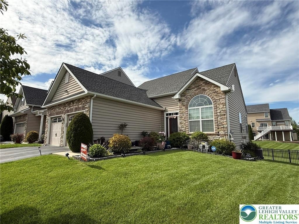 835 Holly Blue Way - Photo 3