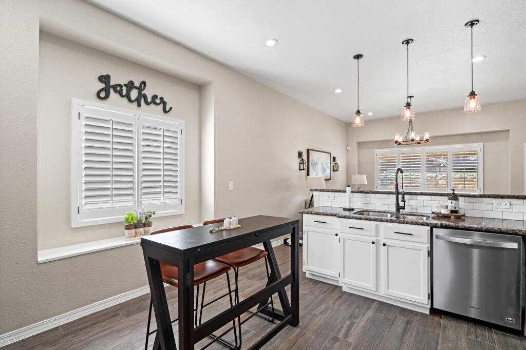 2037 Shreya Street - Photo 18