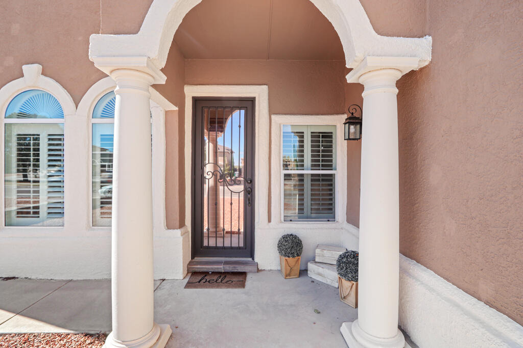2037 Shreya Street - Photo 3