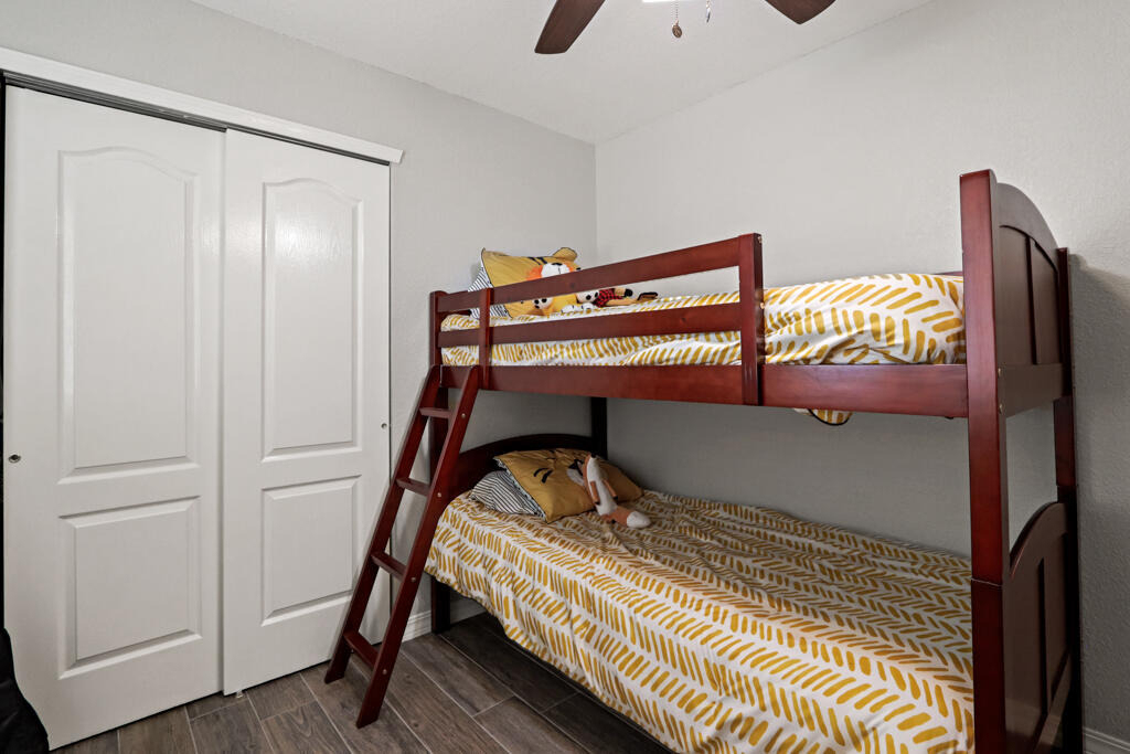 2037 Shreya Street - Photo 27