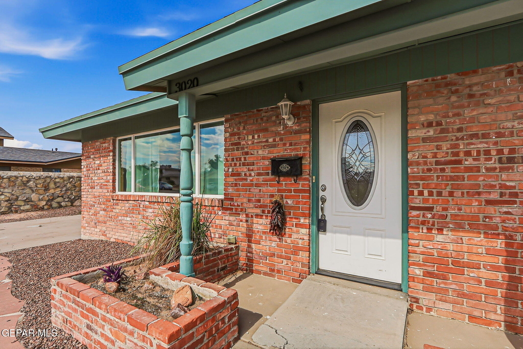 3020 Wedgewood Drive - Photo 3