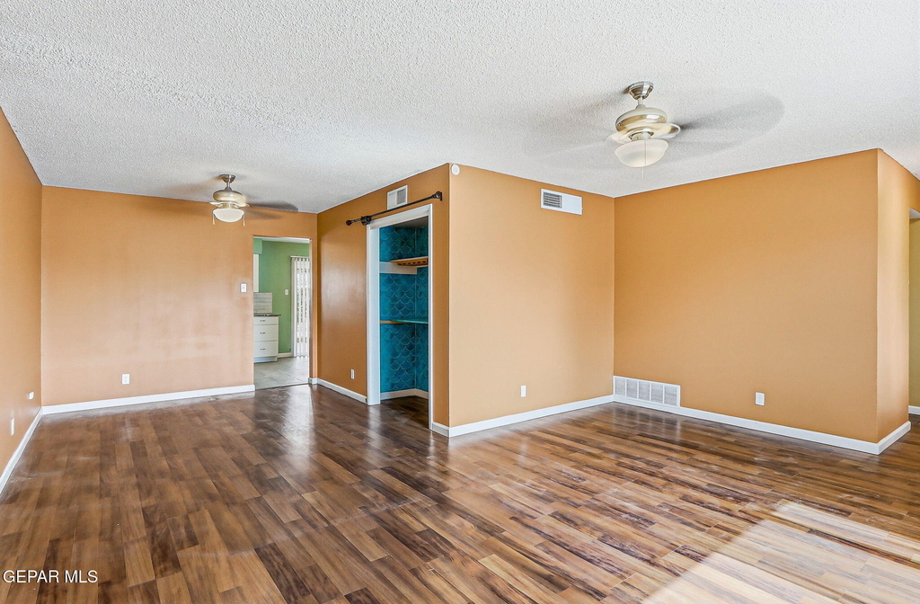 3020 Wedgewood Drive - Photo 6